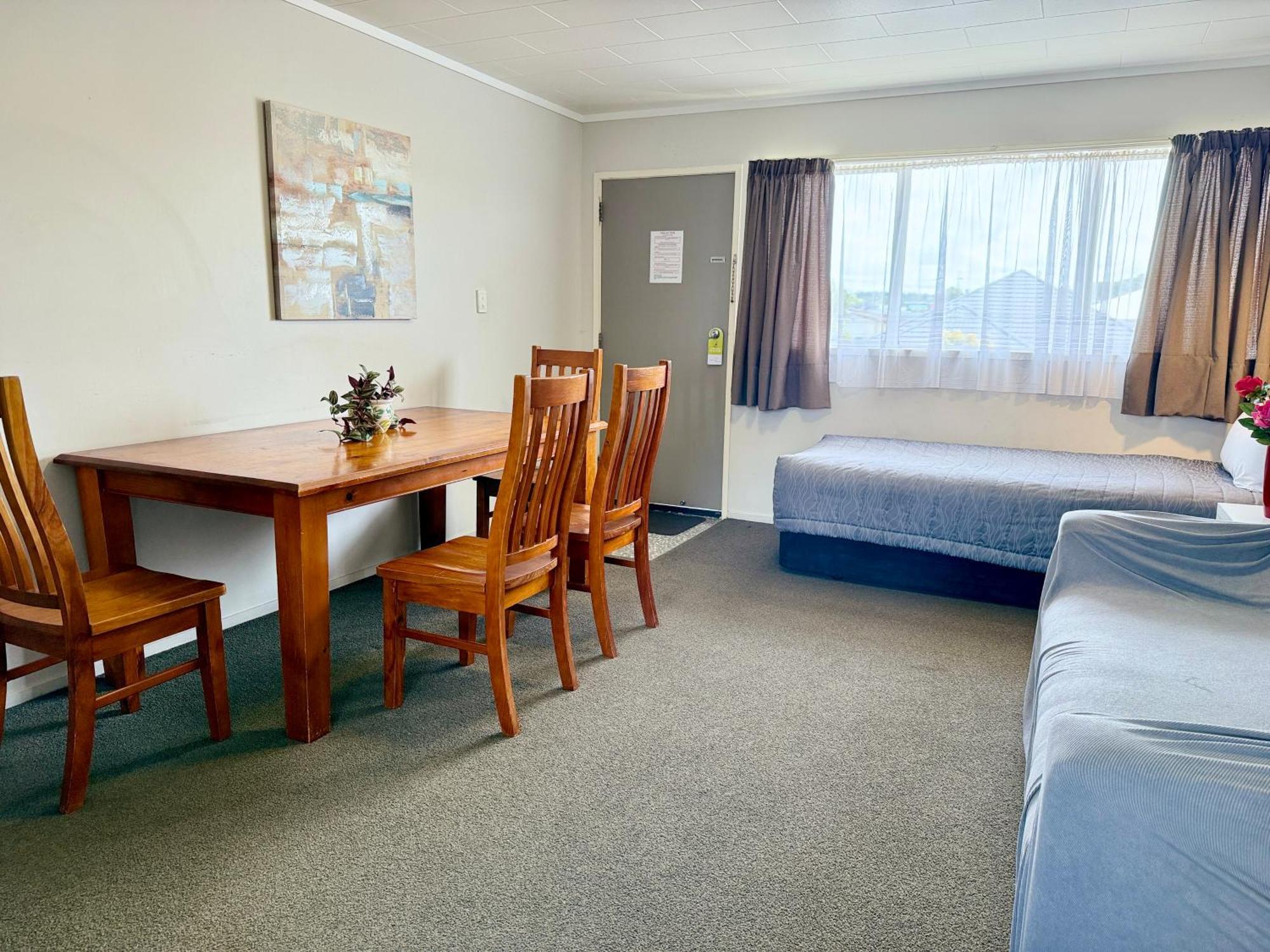Continental Motel Whangarei Esterno foto