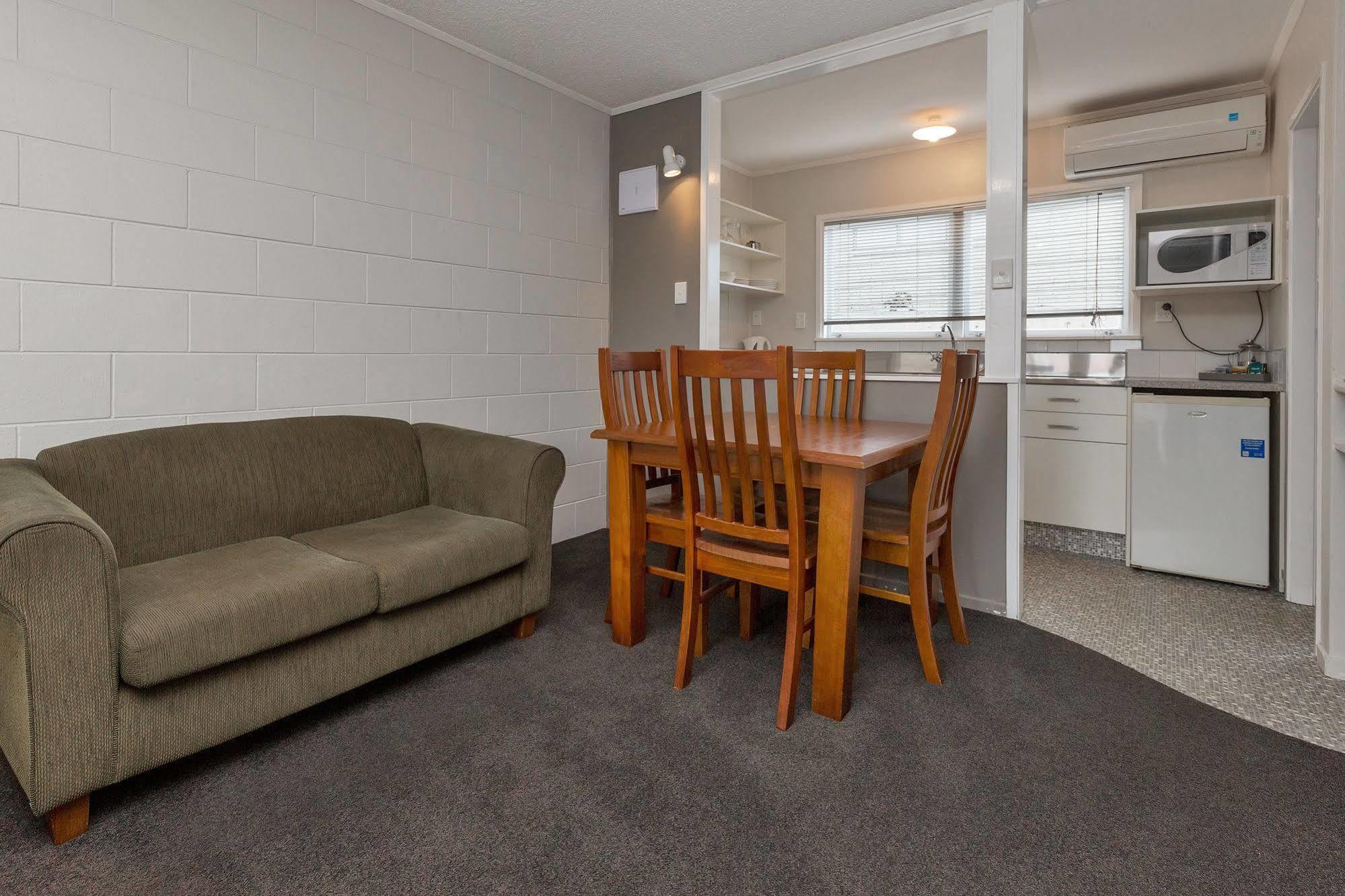 Continental Motel Whangarei Esterno foto